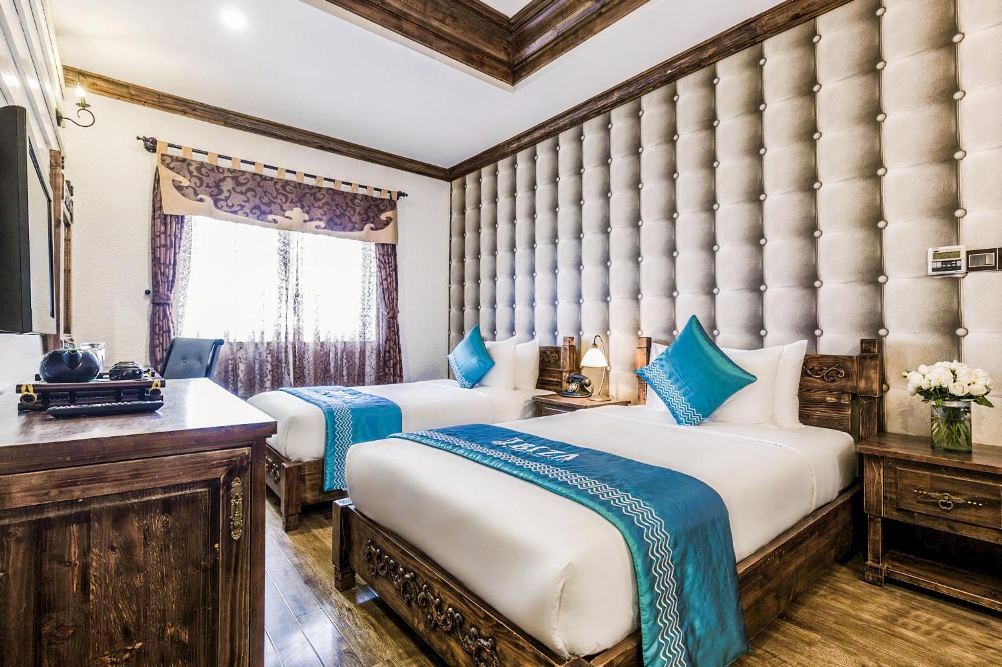 Ibiza Riverfront Da Nang Hotel Powered By Aston Buitenkant foto