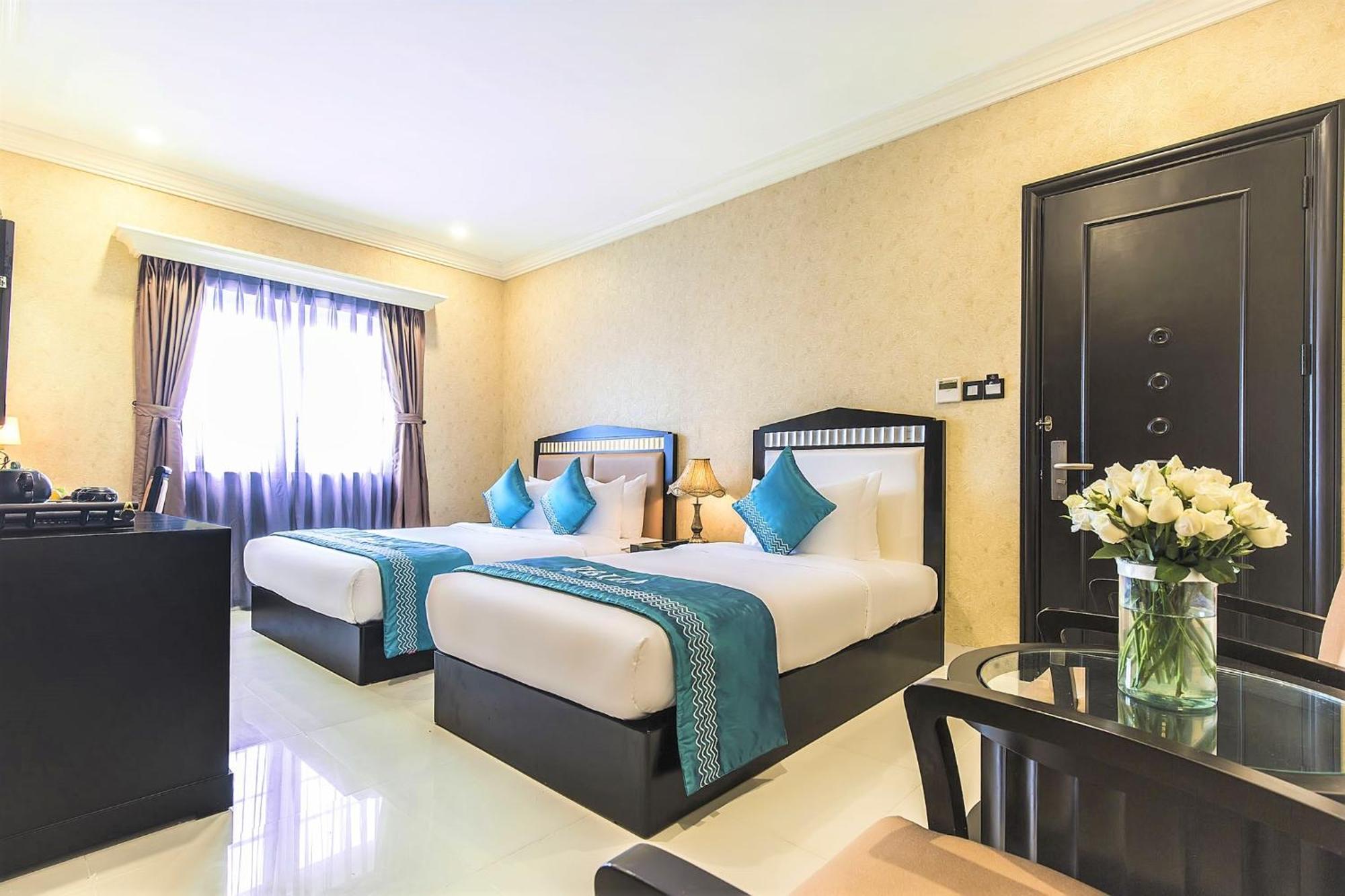Ibiza Riverfront Da Nang Hotel Powered By Aston Buitenkant foto