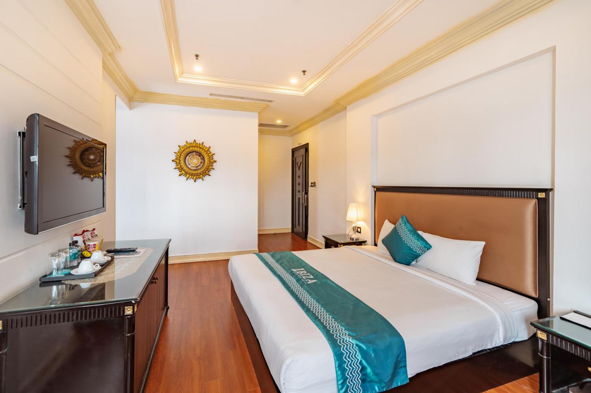 Ibiza Riverfront Da Nang Hotel Powered By Aston Buitenkant foto