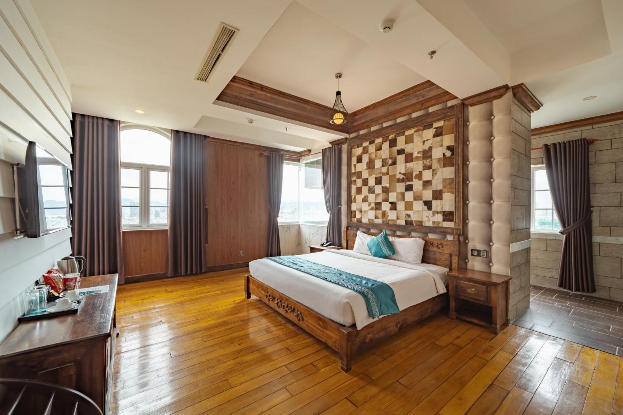 Ibiza Riverfront Da Nang Hotel Powered By Aston Buitenkant foto